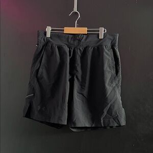 Under Armour Men's Dark Gray Athletic Shorts